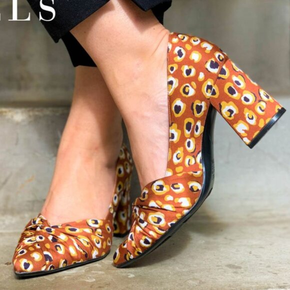 NWT Naturalizer Helena 3" Chunky Block Heel Pumps Pointed Toe Leopard Print 7.5 - Picture 1 of 10